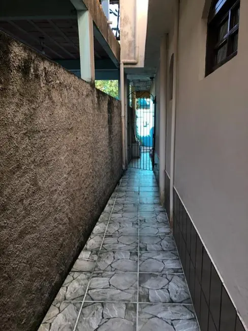 Casa com 2 quartos à venda, 75m2 em Nova Aliança, Rio Das Ostras - RJ - imagem 6 Foto 6 de Casa com 2 quartos à venda, 75m2 em Nova Aliança, Rio Das Ostras - RJ
