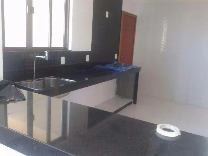 Foto 4 de Casa de Condomínio com 3 quartos à venda, 440m2 em Mar do Norte, Rio Das Ostras - RJ