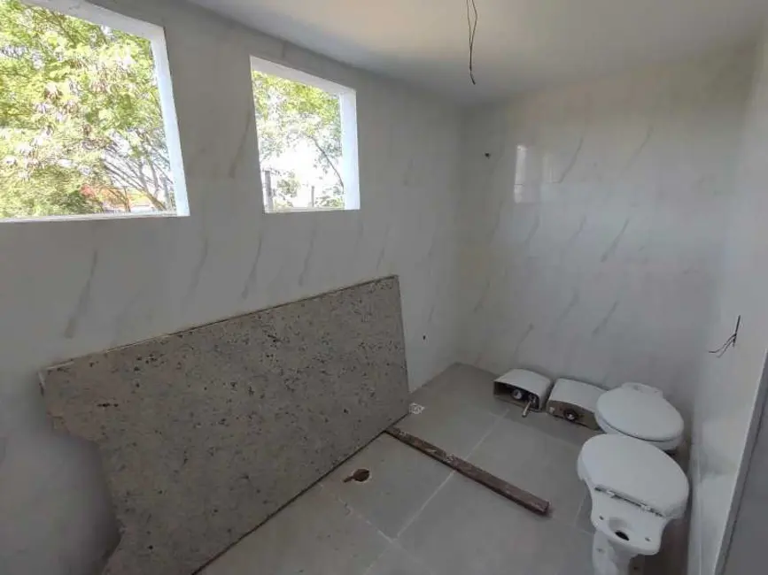 Armazém / Galpão para alugar, 903m2 em Atlântica, Rio Das Ostras - RJ - imagem 3 Foto 3 de Armazém / Galpão para alugar, 903m2 em Atlântica, Rio Das Ostras - RJ