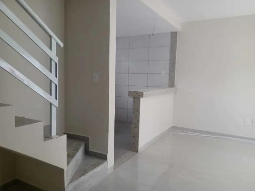 Casa de Condomínio com 2 quartos à venda, 68m2 em Village Rio das Ostras, Rio Das Ostras - RJ - imagem 9 Foto 9 de Casa de Condomínio com 2 quartos à venda, 68m2 em Village Rio das Ostras, Rio Das Ostras - RJ