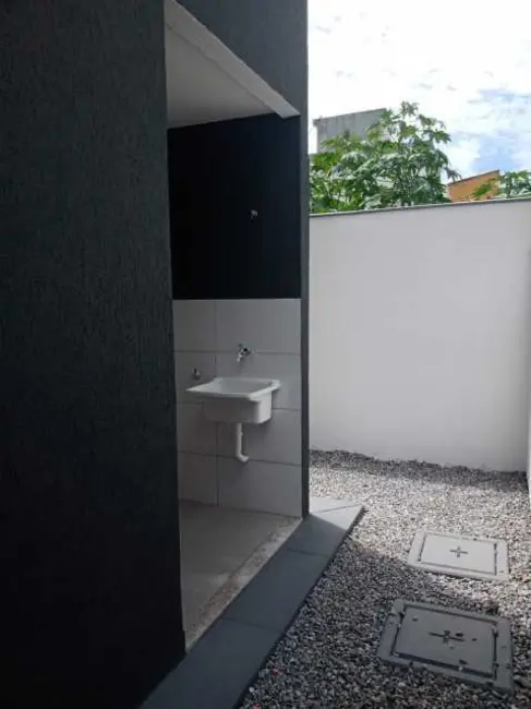 Casa de Condomínio com 2 quartos à venda, 68m2 em Village Rio das Ostras, Rio Das Ostras - RJ - imagem 7 Foto 7 de Casa de Condomínio com 2 quartos à venda, 68m2 em Village Rio das Ostras, Rio Das Ostras - RJ