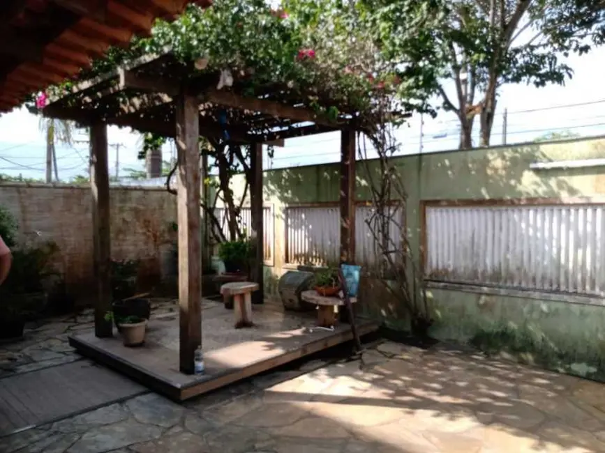 Casa com 3 quartos à venda em Praia Mar, Rio Das Ostras - RJ - imagem 5 Foto 5 de Casa com 3 quartos à venda em Praia Mar, Rio Das Ostras - RJ