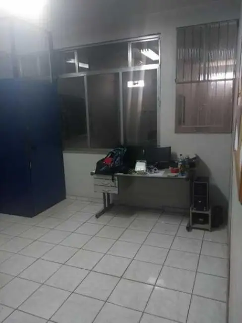 Foto 26 de Armazém / Galpão à venda em Granja dos Cavaleiros, Macae - RJ