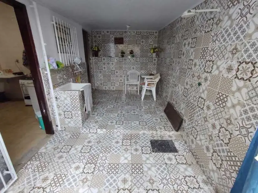 Casa com 2 quartos para alugar, 75m2 em Novo Rio das Ostras, Rio Das Ostras - RJ - imagem 8 Foto 8 de Casa com 2 quartos para alugar, 75m2 em Novo Rio das Ostras, Rio Das Ostras - RJ