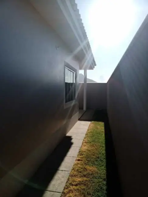Foto 4 de Casa com 3 quartos à venda, 97m2 em Residencial Rio das Ostras, Rio Das Ostras - RJ