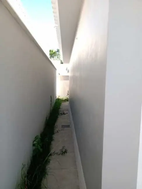 Foto 2 de Casa com 3 quartos à venda, 97m2 em Residencial Rio das Ostras, Rio Das Ostras - RJ