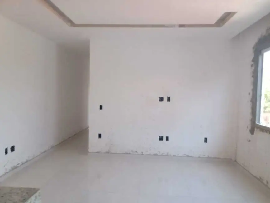 Foto 5 de Apartamento com 3 quartos à venda em Recreio, Rio Das Ostras - RJ