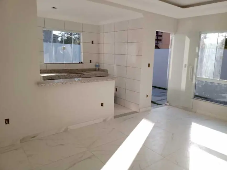 Casa de Condomínio com 2 quartos à venda, 60m2 em Reduto da Paz, Rio Das Ostras - RJ - imagem 4 Foto 4 de Casa de Condomínio com 2 quartos à venda, 60m2 em Reduto da Paz, Rio Das Ostras - RJ