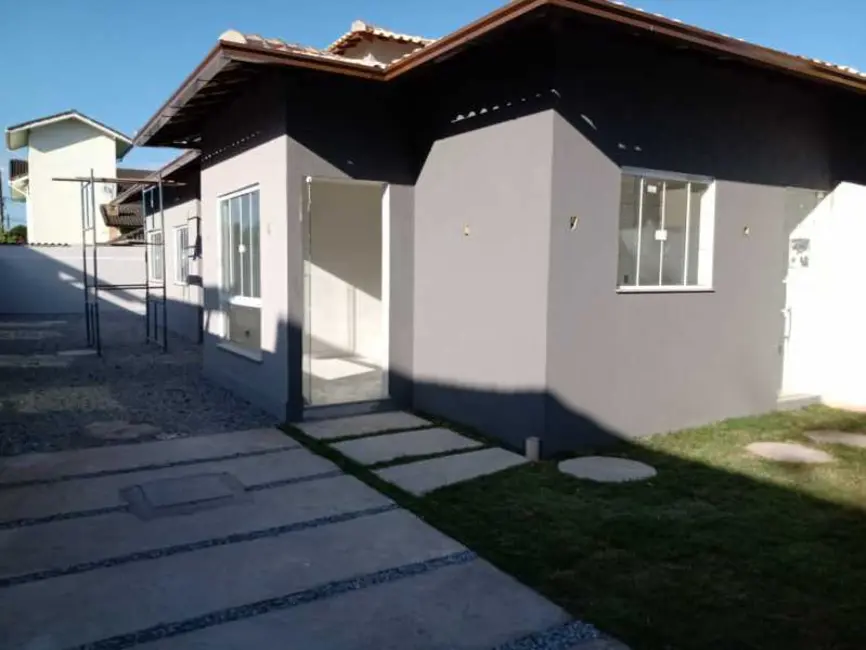Foto 2 de Casa de Condomínio com 2 quartos à venda, 60m2 em Reduto da Paz, Rio Das Ostras - RJ