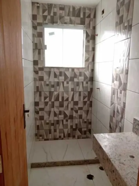 Casa de Condomínio com 2 quartos à venda, 60m2 em Reduto da Paz, Rio Das Ostras - RJ - imagem 8 Foto 8 de Casa de Condomínio com 2 quartos à venda, 60m2 em Reduto da Paz, Rio Das Ostras - RJ