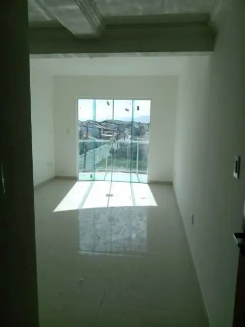 Foto 6 de Apartamento com 2 quartos à venda em Jardim Mariléa, Rio Das Ostras - RJ