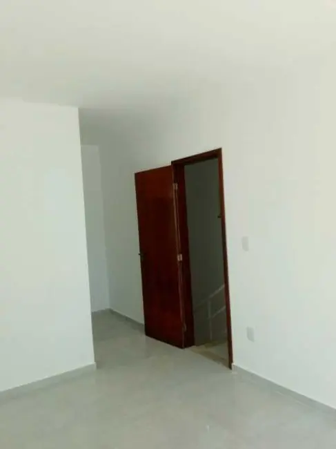 Foto 8 de Casa com 3 quartos à venda em Jardim Mariléa, Rio Das Ostras - RJ