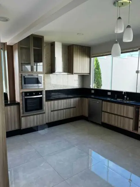 Foto 6 de Casa de Condomínio com 5 quartos à venda, 291m2 em Extensão do Bosque, Rio Das Ostras - RJ