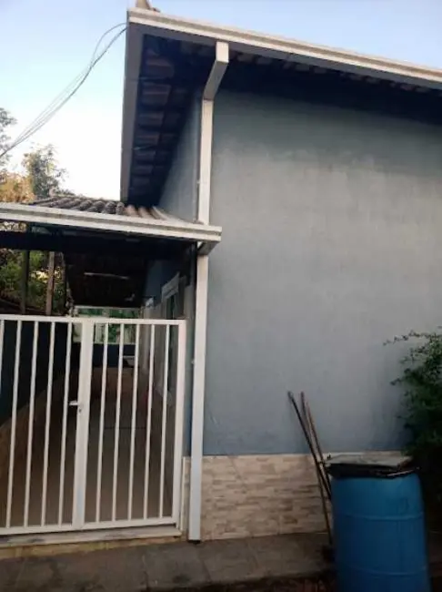 Casa de Condomínio com 2 quartos à venda, 88m2 em Chácara Mariléa, Rio Das Ostras - RJ - imagem 3 Foto 3 de Casa de Condomínio com 2 quartos à venda, 88m2 em Chácara Mariléa, Rio Das Ostras - RJ