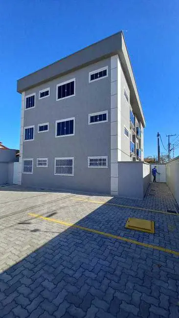 Foto 3 de Apartamento com 2 quartos à venda, 67m2 em Ouro Verde, Rio Das Ostras - RJ