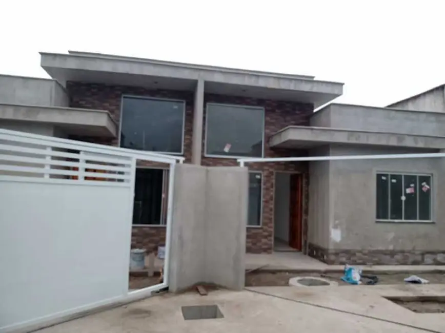 Foto 6 de Casa de Condomínio com 3 quartos à venda em Jardim Mariléa, Rio Das Ostras - RJ