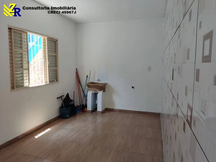 Foto 6 de Sobrado com 3 quartos à venda, 310m2 em Parque dos Bancários, São Paulo - SP