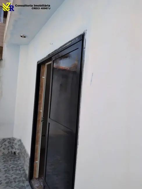 Foto 2 de Casa com 2 quartos à venda, 80m2 em Vila Santa Isabel, São Paulo - SP