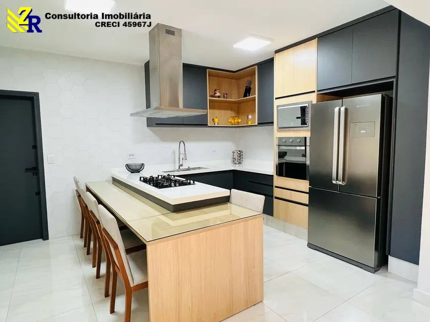 Foto 4 de Sobrado com 3 quartos à venda e para alugar, 200m2 em Cidade Mãe do Céu, São Paulo - SP