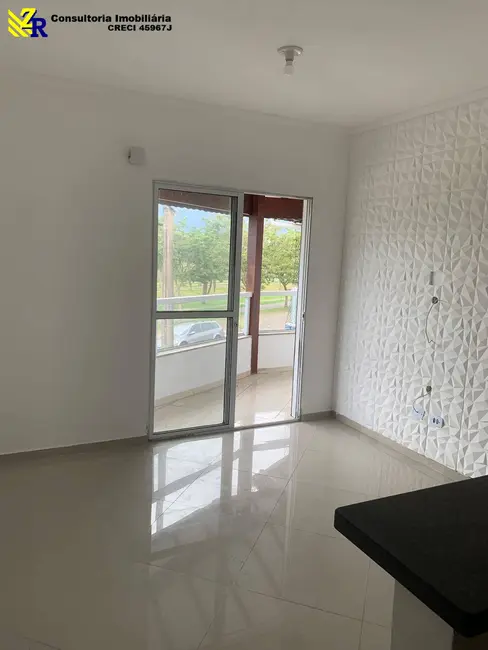 Foto 1 de Casa com 2 quartos à venda, 54m2 em Samambaia, Praia Grande - SP