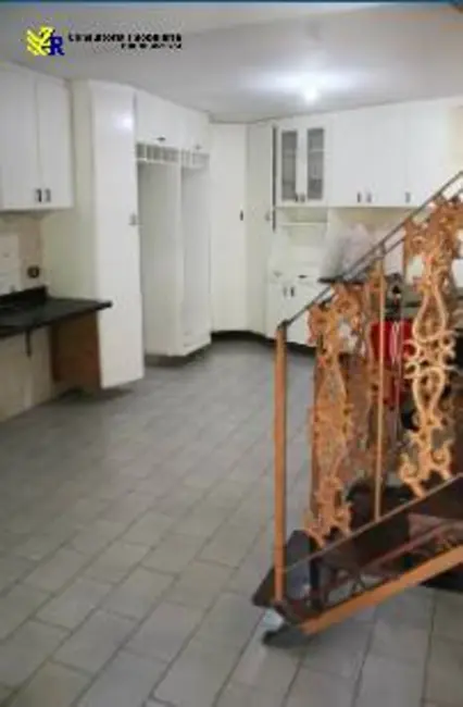 Casa com 4 quartos para alugar, 270m2 em Vila Carrão, São Paulo - SP - imagem 4 Foto 4 de Casa com 4 quartos para alugar, 270m2 em Vila Carrão, São Paulo - SP