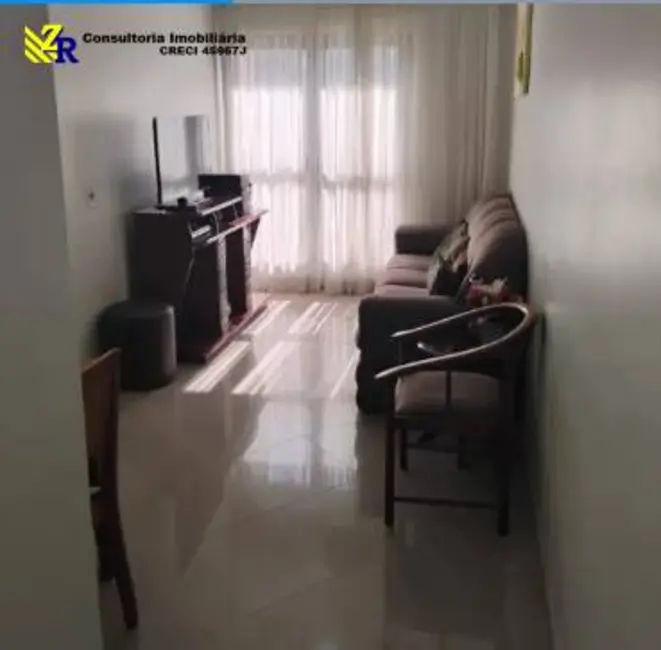 Foto 2 de Casa à venda, 57m2 em Vila Carmosina, São Paulo - SP