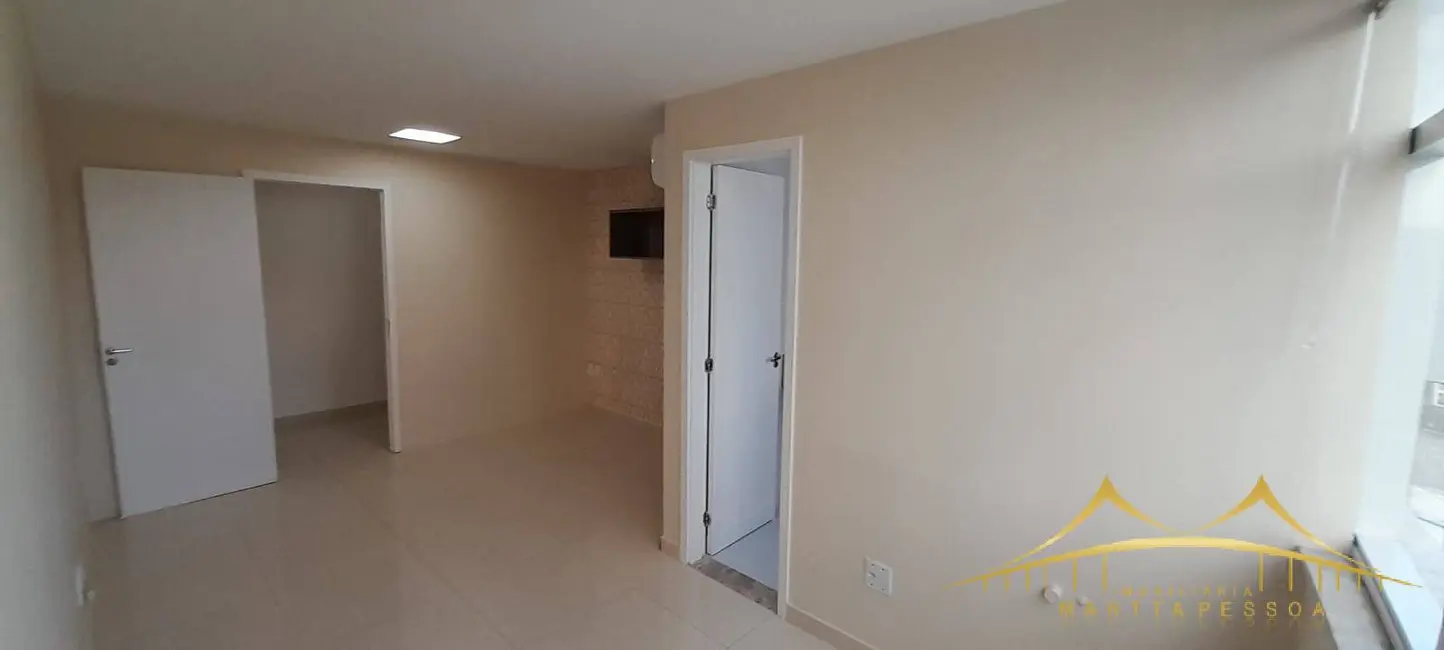 Sala Comercial para alugar, 25m2 em Candelária, Natal - RN - imagem 8 Foto 8 de Sala Comercial para alugar, 25m2 em Candelária, Natal - RN