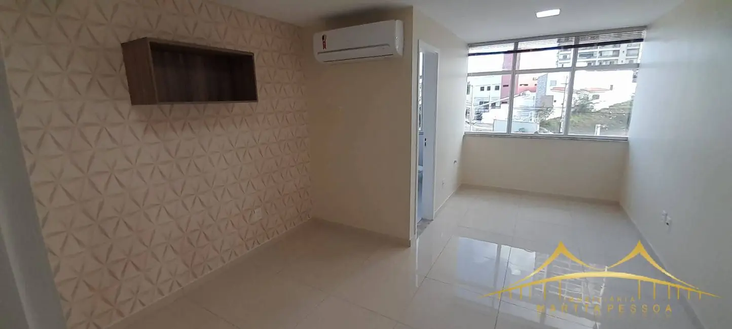 Sala Comercial para alugar, 25m2 em Candelária, Natal - RN - imagem 6 Foto 6 de Sala Comercial para alugar, 25m2 em Candelária, Natal - RN