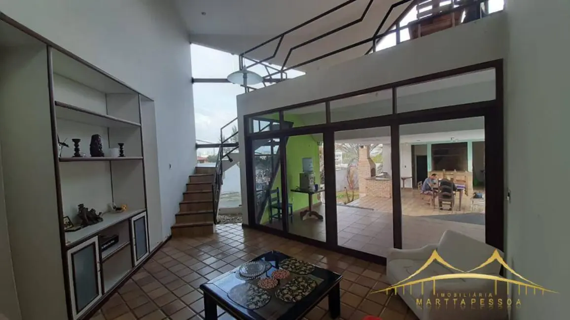 Casa com 4 quartos à venda, 600m2 em Candelária, Natal - RN - imagem 9 Foto 9 de Casa com 4 quartos à venda, 600m2 em Candelária, Natal - RN