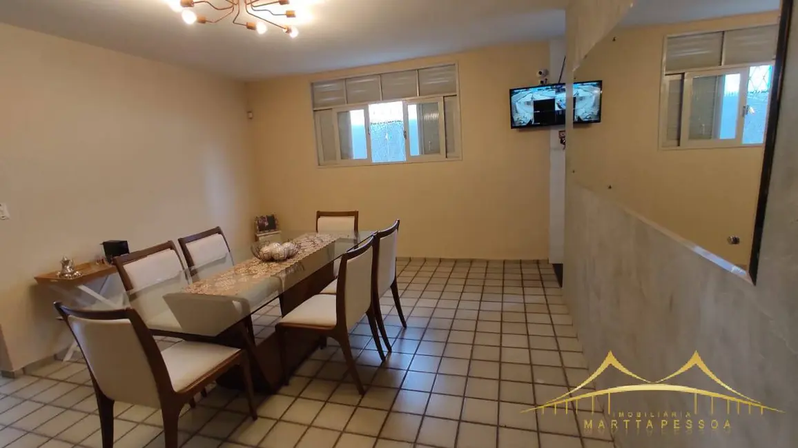 Casa com 3 quartos à venda, 220m2 em Lagoa Nova, Natal - RN - imagem 8 Foto 8 de Casa com 3 quartos à venda, 220m2 em Lagoa Nova, Natal - RN