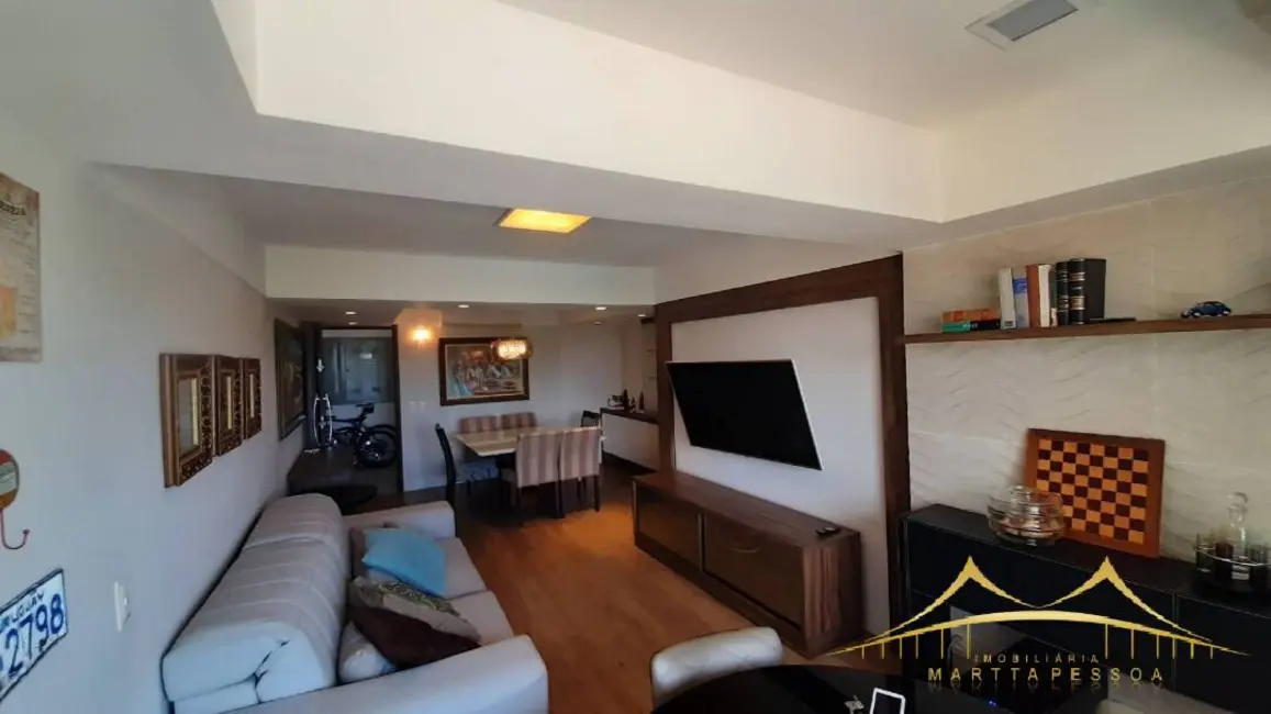 Foto 2 de Apartamento com 3 quartos à venda, 96m2 em Candelária, Natal - RN