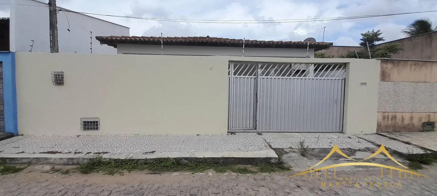 Foto 1 de Casa com 2 quartos para alugar, 55m2 em Emaús, Parnamirim - RN