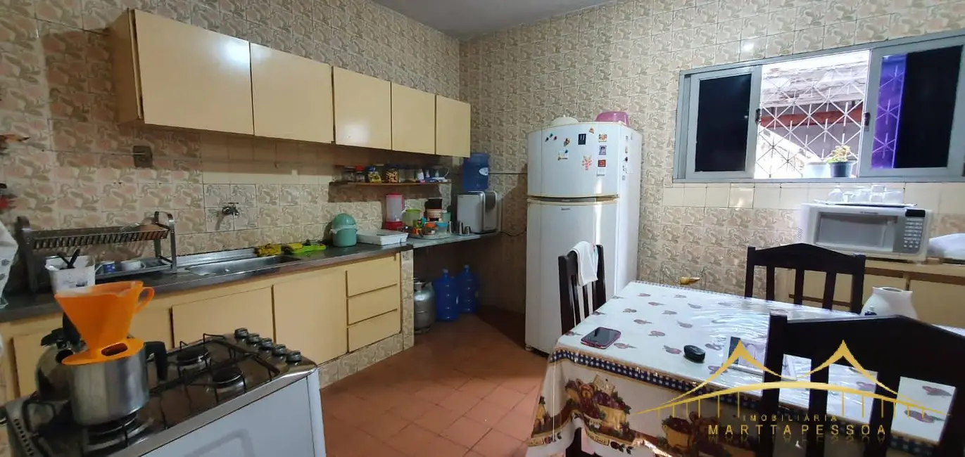 Casa com 5 quartos à venda, 273m2 em Alecrim, Natal - RN - imagem 6 Foto 6 de Casa com 5 quartos à venda, 273m2 em Alecrim, Natal - RN