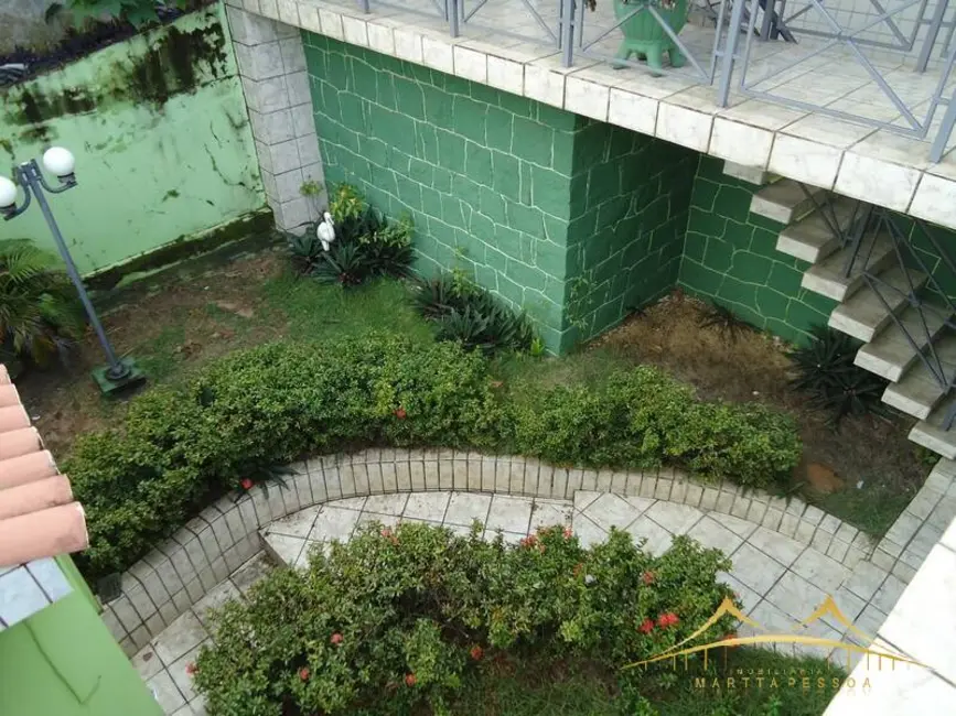 Casa com 4 quartos à venda, 300m2 em Lagoa Nova, Natal - RN - imagem 5 Foto 5 de Casa com 4 quartos à venda, 300m2 em Lagoa Nova, Natal - RN
