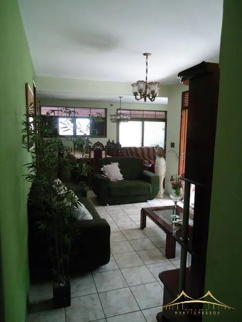 Casa com 4 quartos à venda, 300m2 em Lagoa Nova, Natal - RN - imagem 9 Foto 9 de Casa com 4 quartos à venda, 300m2 em Lagoa Nova, Natal - RN