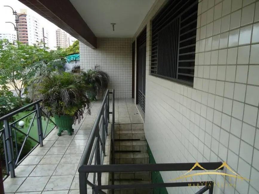 Casa com 4 quartos à venda, 300m2 em Lagoa Nova, Natal - RN - imagem 7 Foto 7 de Casa com 4 quartos à venda, 300m2 em Lagoa Nova, Natal - RN
