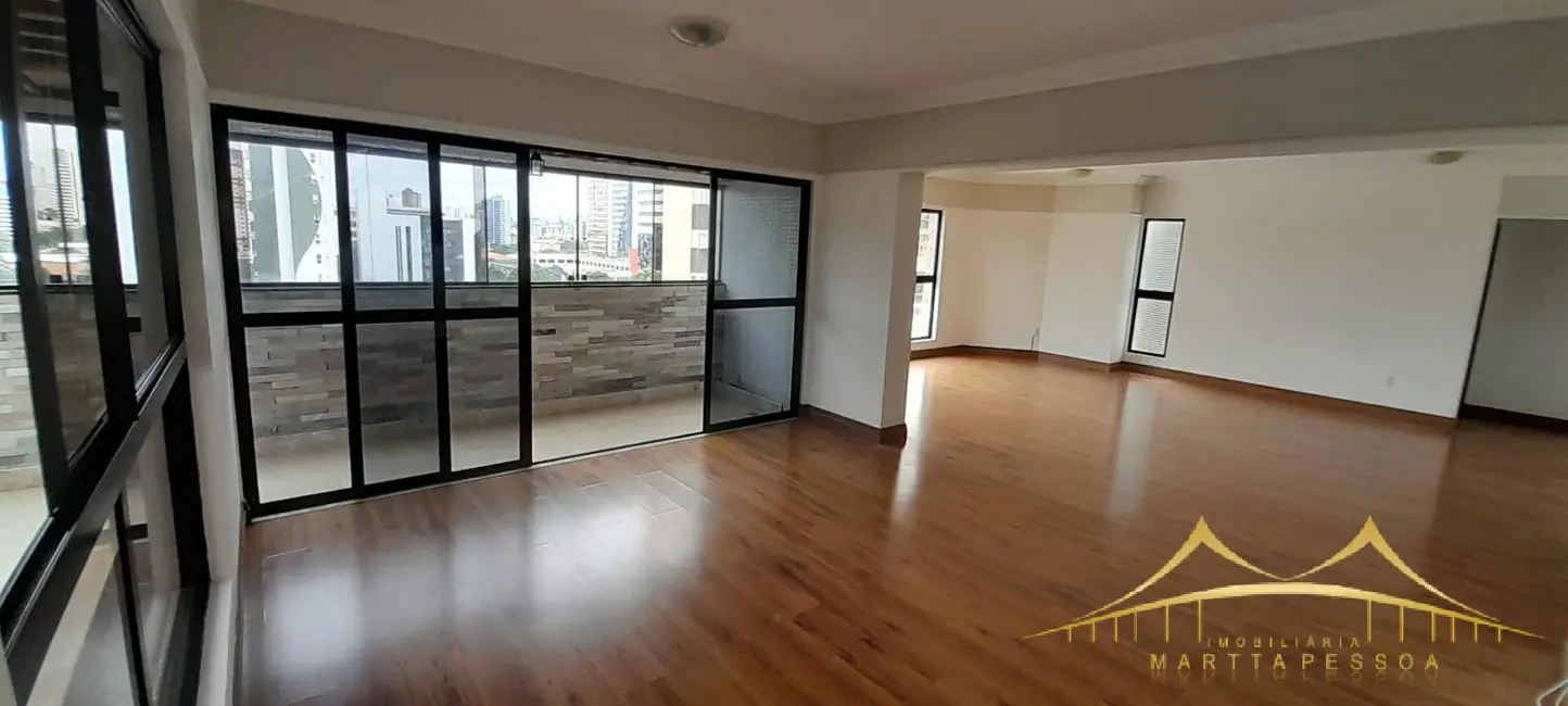 Foto 2 de Apartamento com 4 quartos para alugar, 222m2 em Tirol, Natal - RN