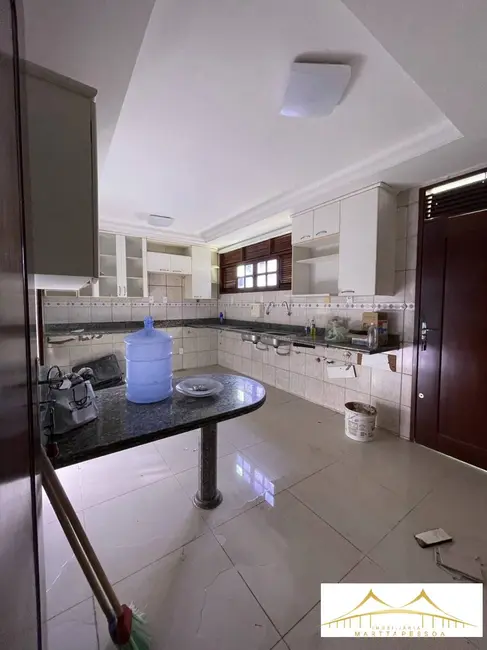 Casa de Condomínio com 4 quartos à venda, 300m2 em Candelária, Natal - RN - imagem 9 Foto 9 de Casa de Condomínio com 4 quartos à venda, 300m2 em Candelária, Natal - RN