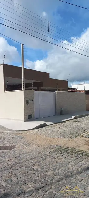 Foto 1 de Casa com 3 quartos à venda, 131m2 em Emaús, Parnamirim - RN