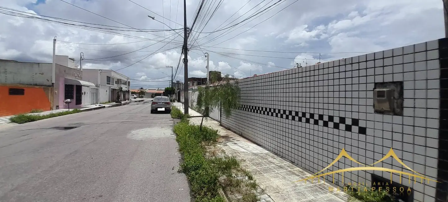 Casa com 3 quartos à venda, 250m2 em Nova Parnamirim, Parnamirim - RN - imagem 3 Foto 3 de Casa com 3 quartos à venda, 250m2 em Nova Parnamirim, Parnamirim - RN