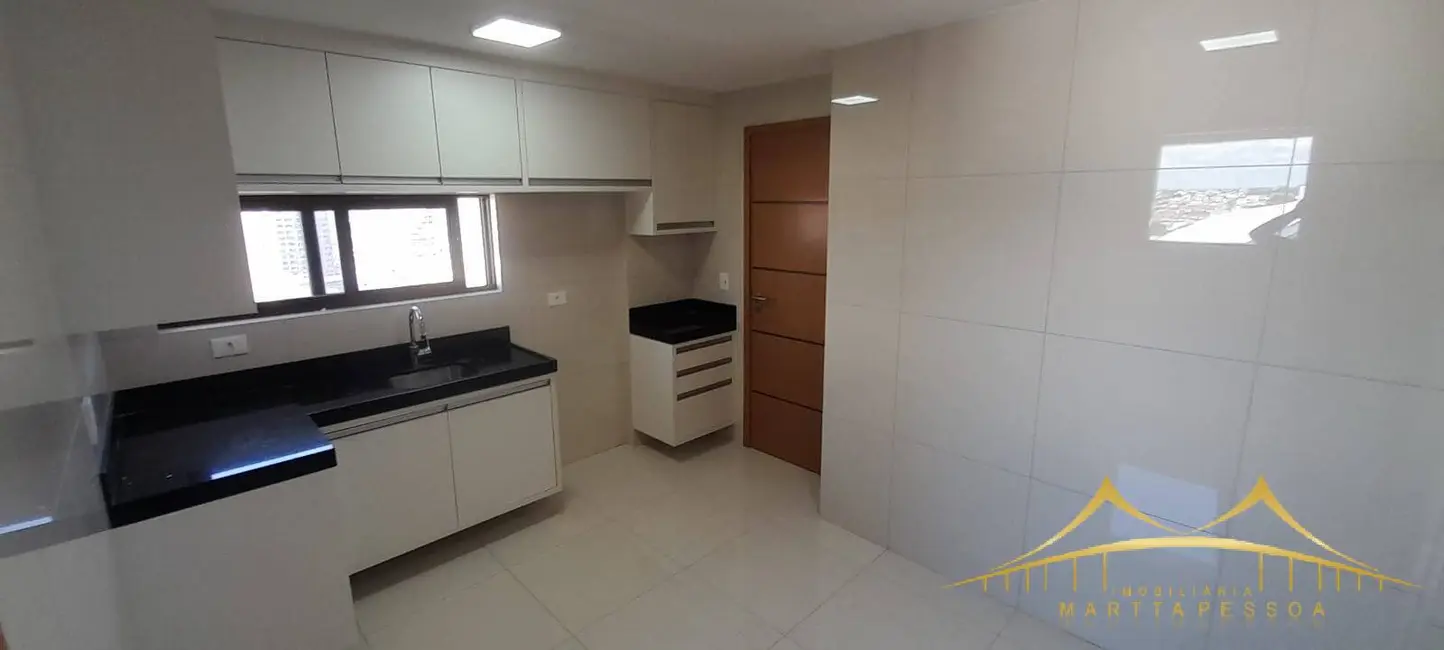 Apartamento com 3 quartos para alugar, 127m2 em Lagoa Nova, Natal - RN - imagem 5 Foto 5 de Apartamento com 3 quartos para alugar, 127m2 em Lagoa Nova, Natal - RN