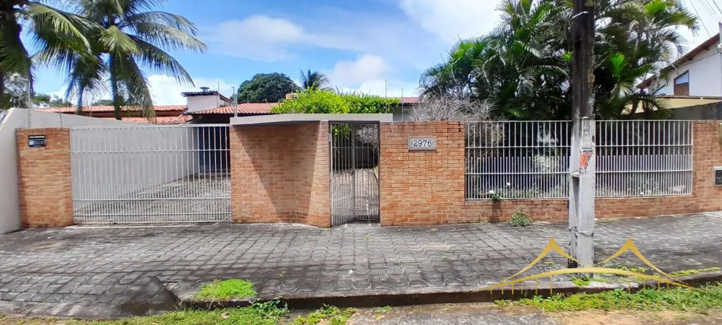 Foto 1 de Casa com 3 quartos para alugar, 300m2 em Capim Macio, Natal - RN