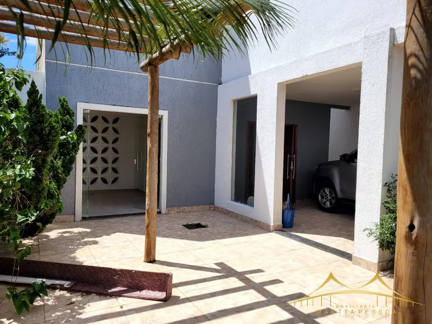 Casa com 4 quartos à venda, 200m2 em Nova Esperança, Parnamirim - RN - imagem 4 Foto 4 de Casa com 4 quartos à venda, 200m2 em Nova Esperança, Parnamirim - RN
