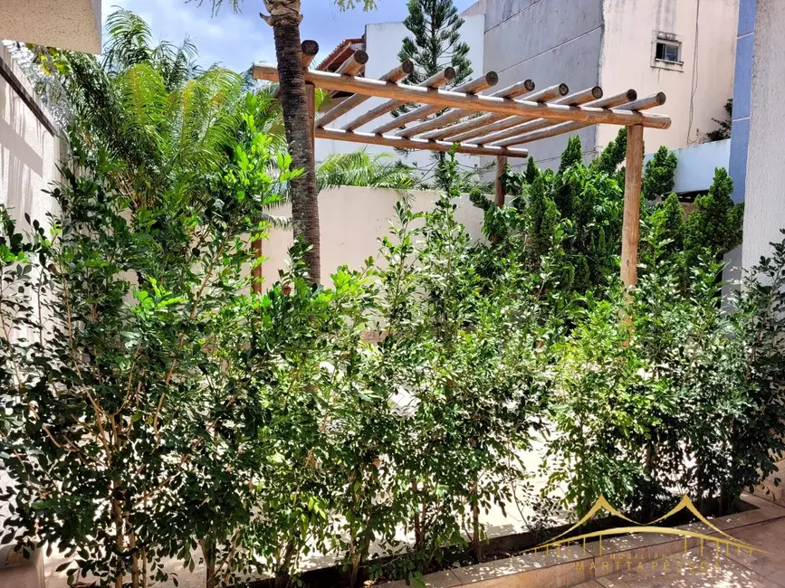 Casa com 4 quartos à venda, 200m2 em Nova Esperança, Parnamirim - RN - imagem 5 Foto 5 de Casa com 4 quartos à venda, 200m2 em Nova Esperança, Parnamirim - RN