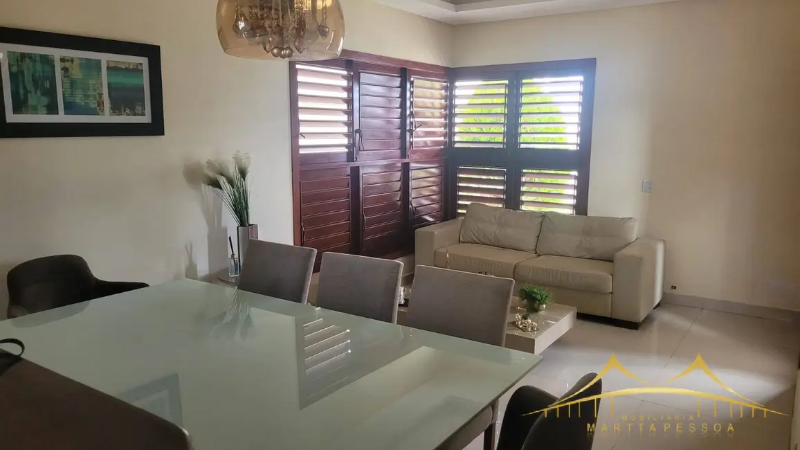 Foto 4 de Casa com 4 quartos à venda, 189m2 em Vida Nova, Parnamirim - RN