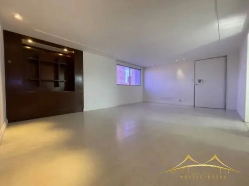 Foto 2 de Apartamento com 3 quartos à venda, 84m2 em Tirol, Natal - RN