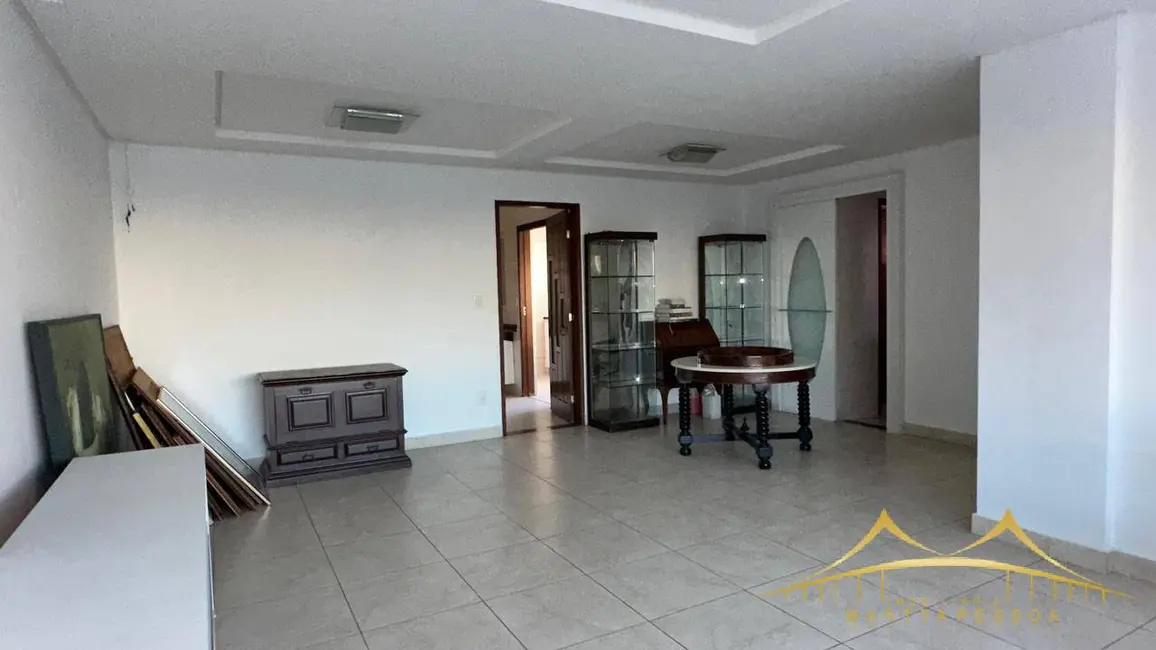 Apartamento com 3 quartos à venda, 168m2 em Lagoa Nova, Natal - RN - imagem 3 Foto 3 de Apartamento com 3 quartos à venda, 168m2 em Lagoa Nova, Natal - RN