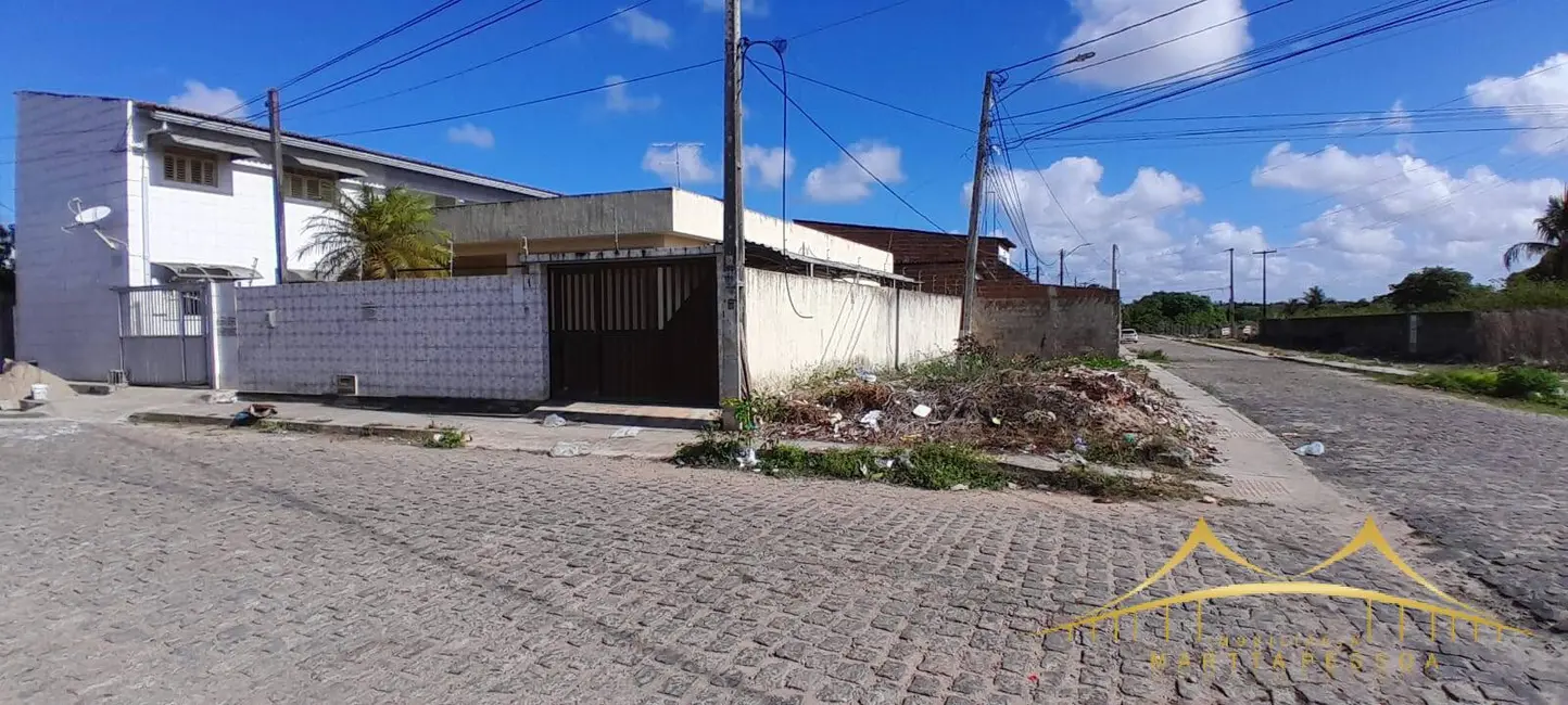 Foto 1 de Casa com 3 quartos à venda, 130m2 em Planalto, Natal - RN