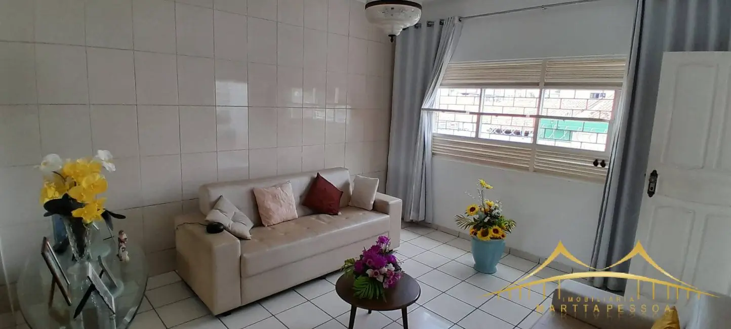 Casa com 4 quartos à venda, 250m2 em Lagoa Nova, Natal - RN - imagem 6 Foto 6 de Casa com 4 quartos à venda, 250m2 em Lagoa Nova, Natal - RN