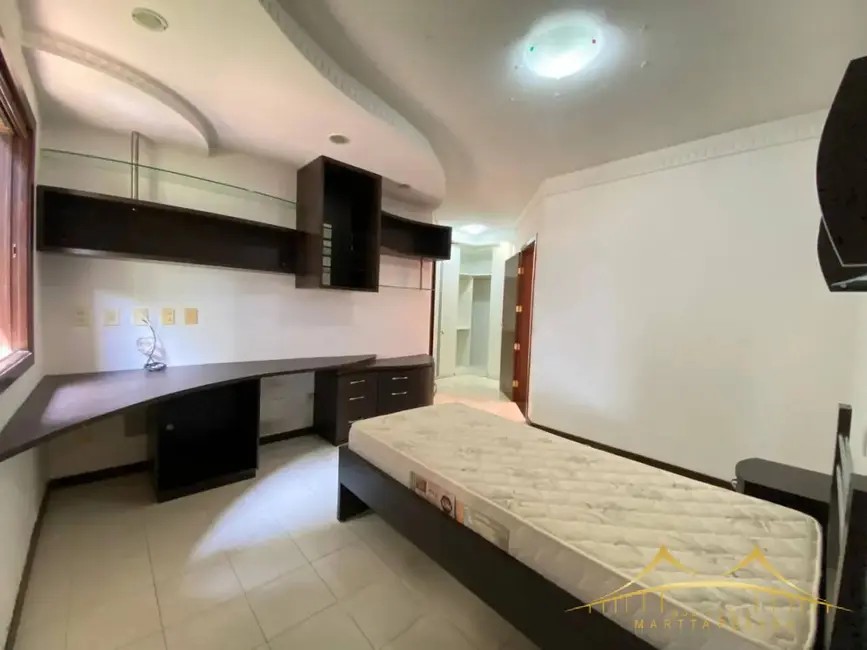 Casa de Condomínio com 4 quartos para alugar, 427m2 em Candelária, Natal - RN - imagem 7 Foto 7 de Casa de Condomínio com 4 quartos para alugar, 427m2 em Candelária, Natal - RN